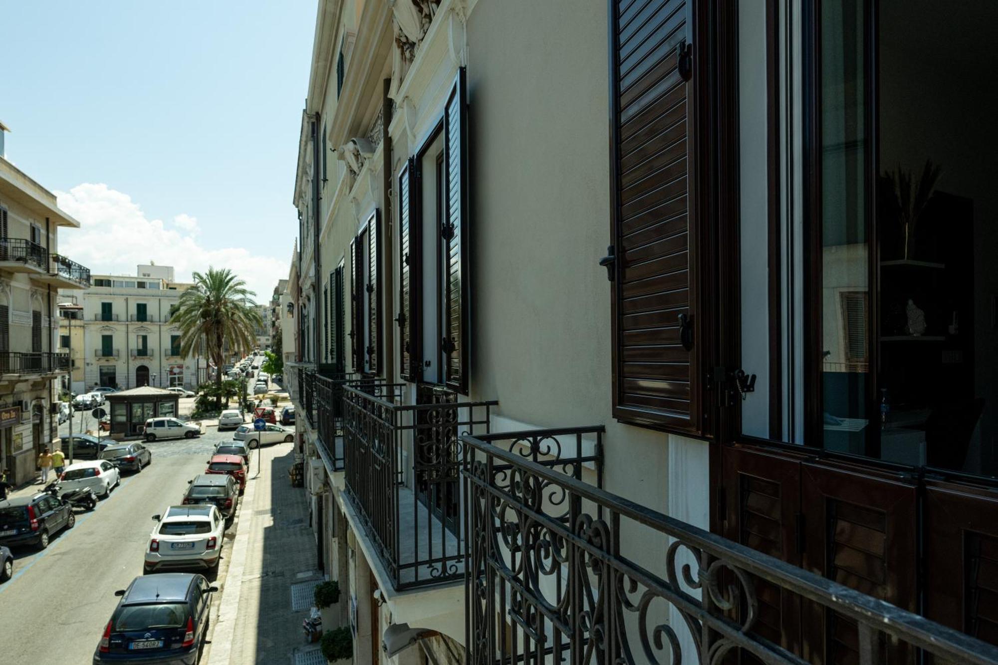 The Dome Guest House Reggio di Calabria Kültér fotó
